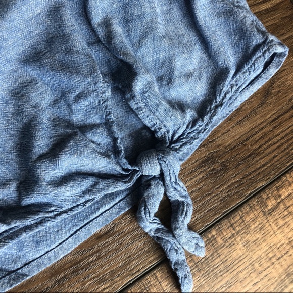 Time and Tru chambery cotton rayon lined blue tie scoop neck top - Picture 2 of 7